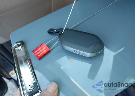 2025 Kia Carnival Mpv Lxs из США, поврежденный, VIN KNDNB5K31S6497581